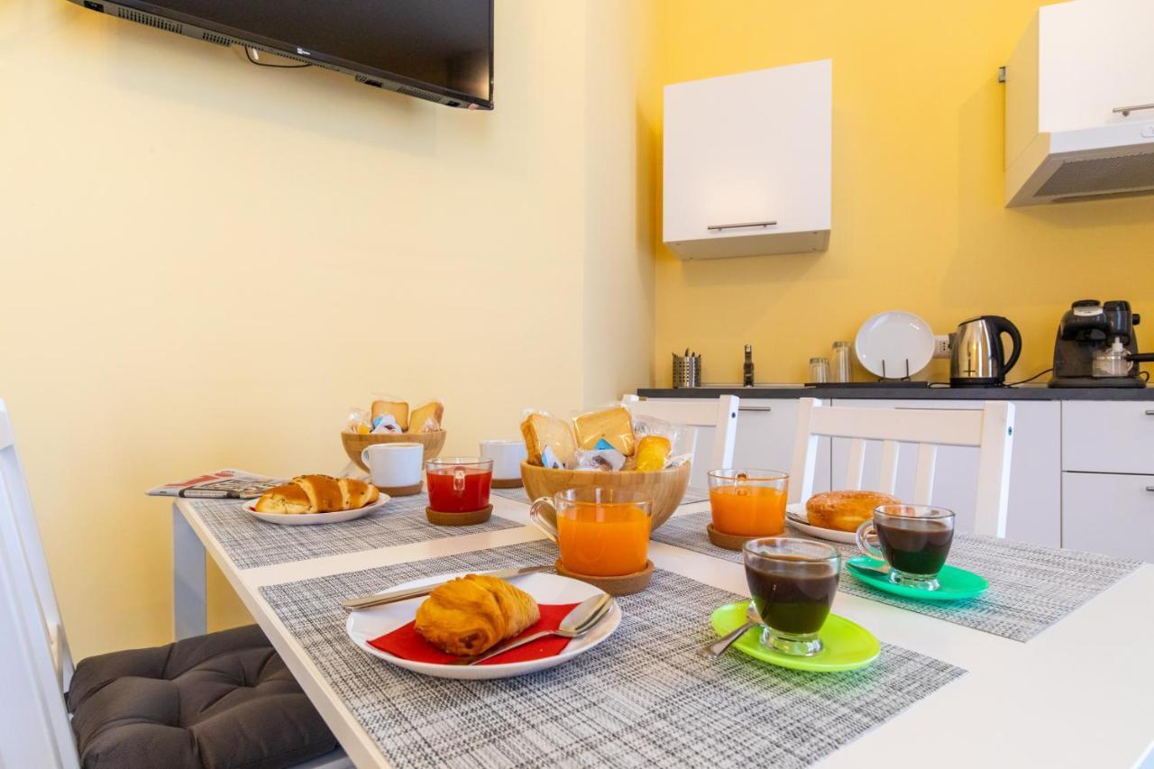 نابولي B&B Trianon المظهر الخارجي الصورة