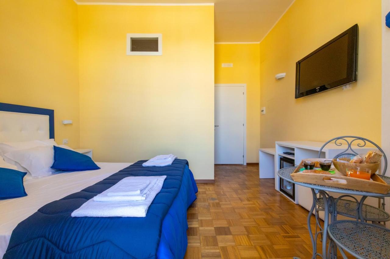 نابولي B&B Trianon المظهر الخارجي الصورة